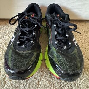 Saucony Virrata Trail Running Shoes Men’s 8 Green Black Lightweight